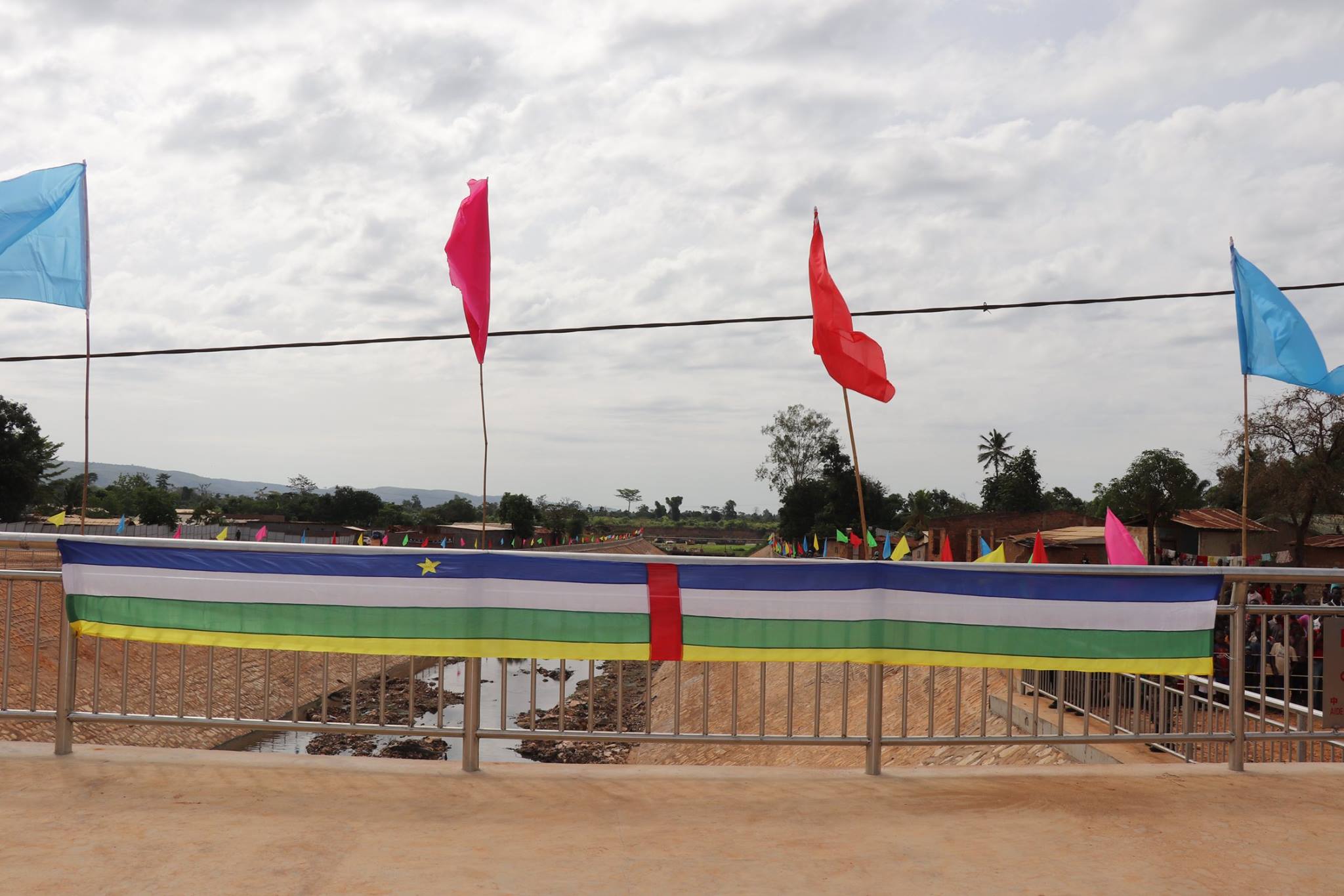 Inauguration du Pont Sapéké à Bangui